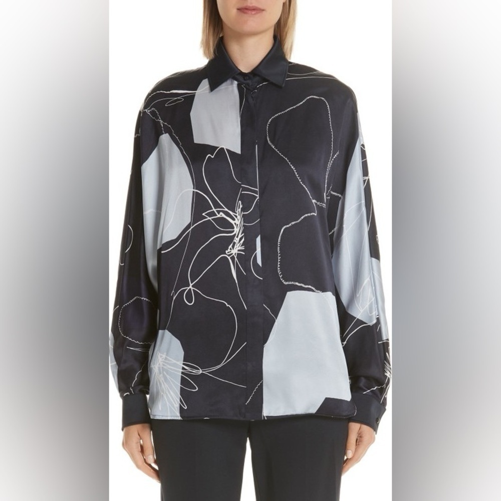 Max Mara Size 12 Navy Blue 100% Silk Lightweight Long Sleeve Button Down Blouse